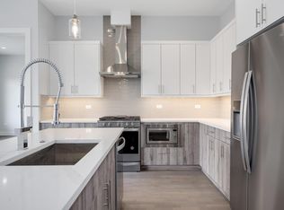 2139 W Madison St #208, Chicago, IL 60612