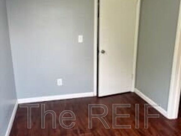 4th image of 1025 N Washington Ave APT 10