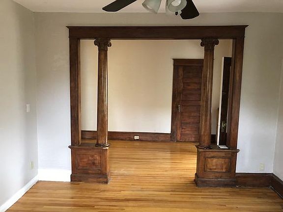 4th image of 1203 Humboldt Ave N