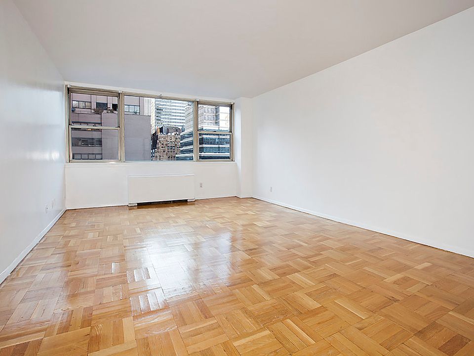 1st image of 200 E 58th St APT 12E