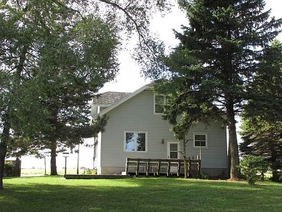 3rd image of 729 S Heritage Dr