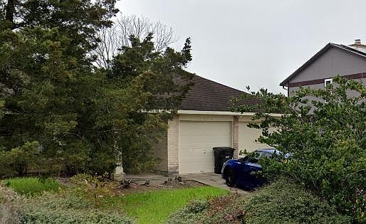 1st image of 15838 Pryor Dr