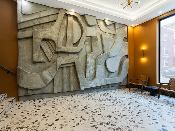 1000 Lorimer Street image 9 of 14