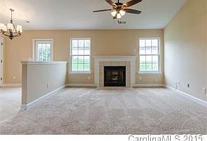 2nd image of 907 Ashland Ave