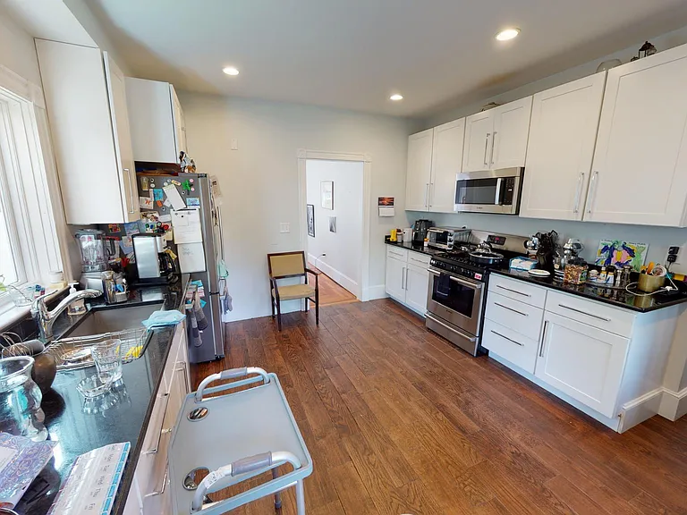 193 Lexington Ave — Photo 18