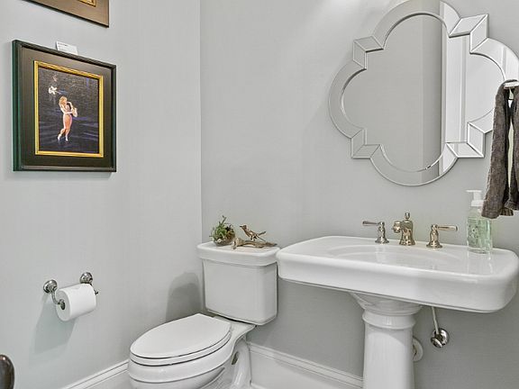 5th image of 611 Timm Valley Rd NE #2