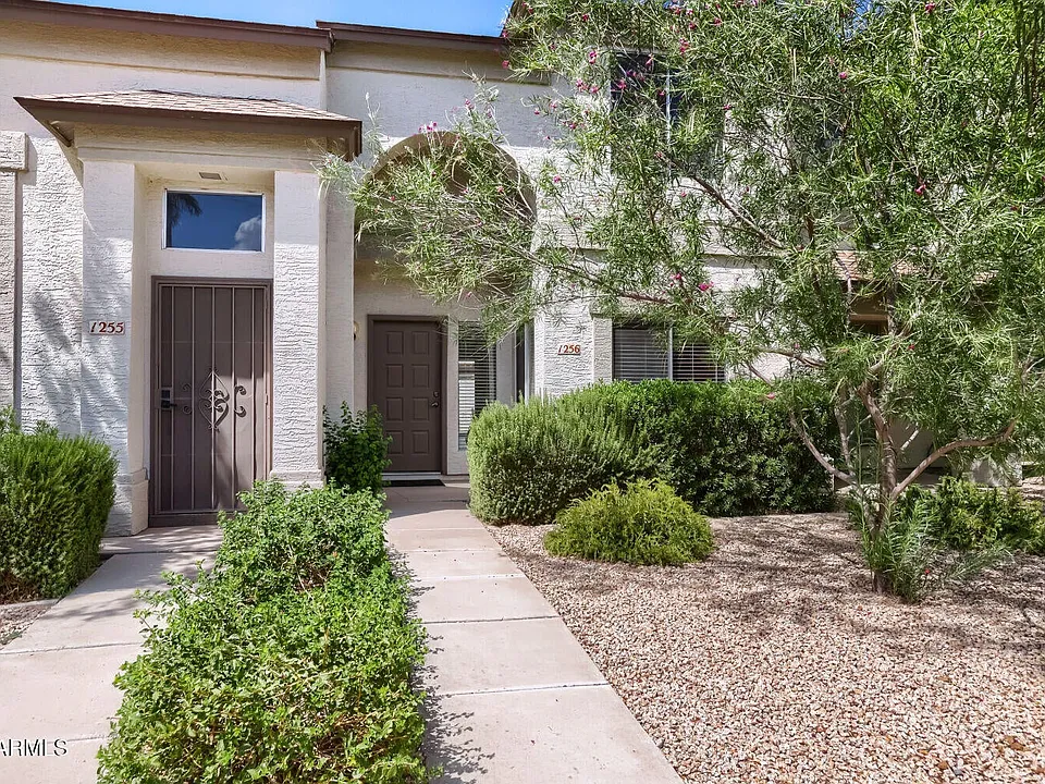4114 E Union Hills Dr #1256