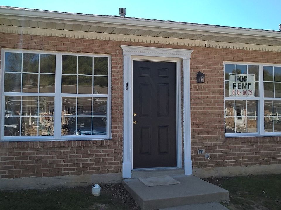 1st image of 15 Pepperwood Ln
