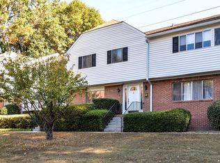 7078 Stonington Dr NE, Sandy Springs, GA 30328