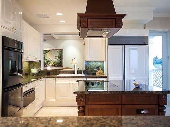 4th image of 400 Beachview Dr #Penthouse