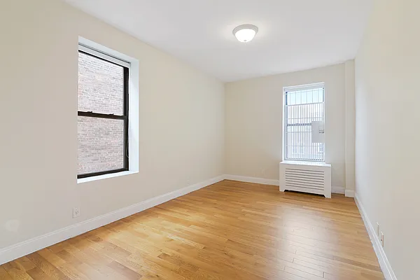 Rented by Compass | media 12