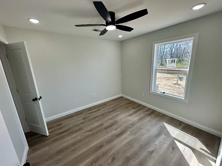 75 Bluegrass Dr — Photo 6