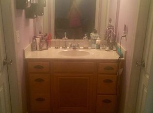 203 Sunnybrook Ln, Warner Robins, GA