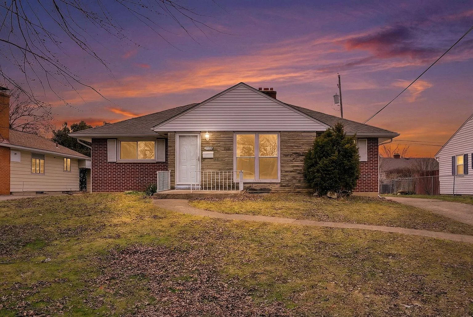 2692 Regina Ave photo 1
