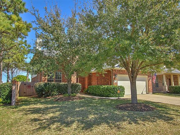 2nd image of 12925 Meadow Springs Dr