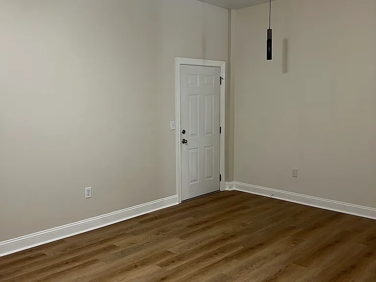 360 S Elm St #103 — Photo 15