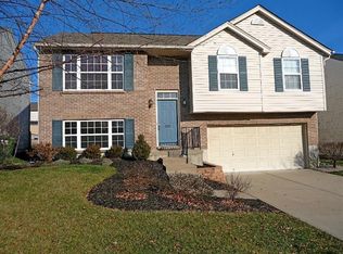 2505 Hilliard Dr, Hebron, KY 41048