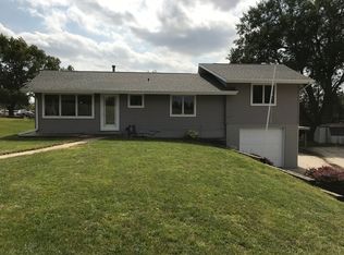 803 W 7th St, Wayne, NE 68787