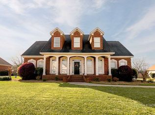 107 Grove Ct, Centerville, GA 31028