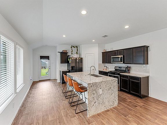 2nd image of 22411 Gilded Peak Ln