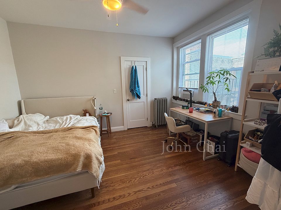 1st image of 4 Ayr Rd APT 42