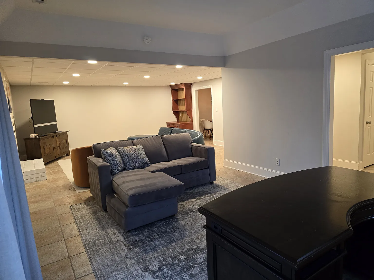 1 bed, 1350 sqft, $1,900 — Photo 2