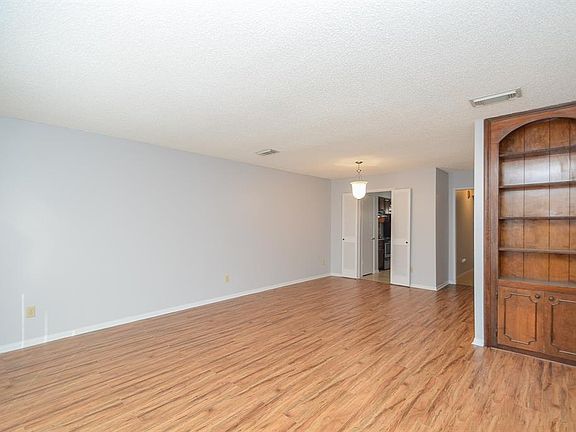 5th image of 14511 Still Meadow Dr