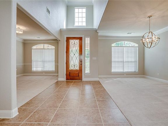3rd image of 11612 Woodland Hills Trl