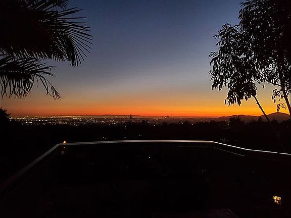 4th image of 1253 E Loma Alta Dr