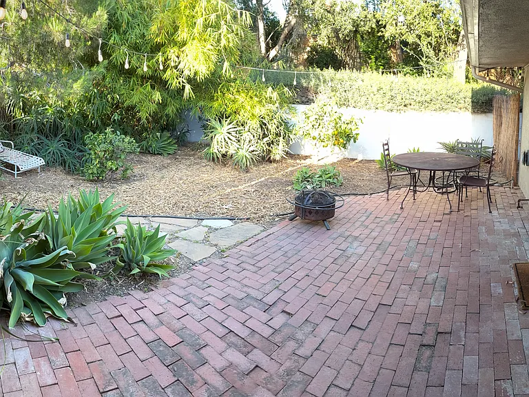 Foothill Rd — Photo 18