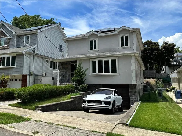 10 Holly St, Staten Island, NY 10304