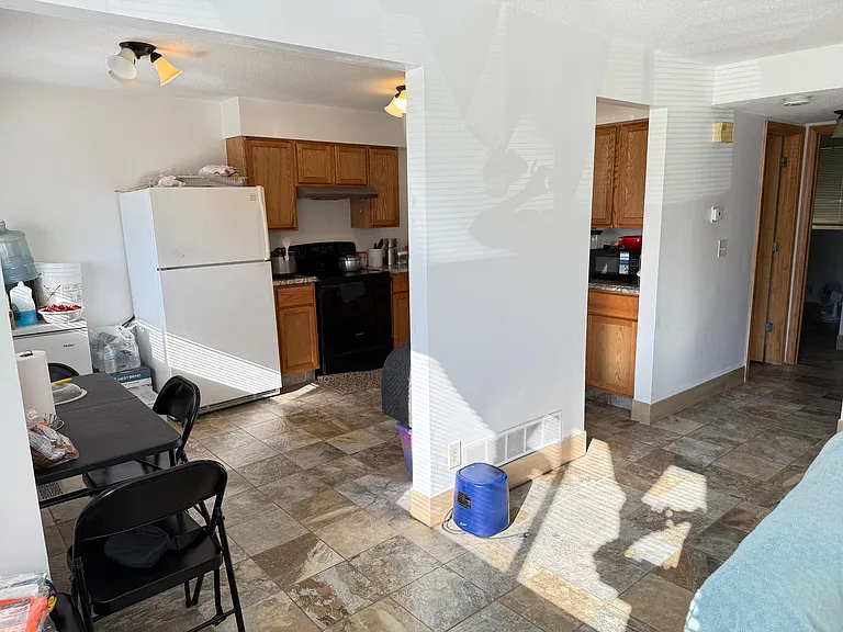 1616 Sloan St #2 — Photo 3