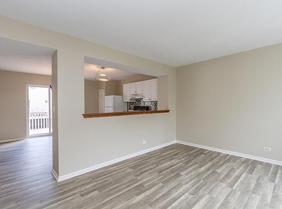 4th image of 1669 Liberty St #23-2