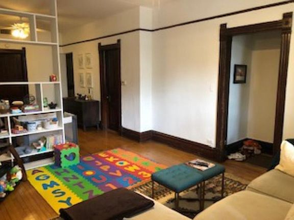 2nd image of 1720 N Hudson Ave #1