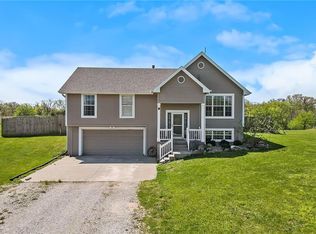 32869 W 146th St, Excelsior Springs, MO 64024