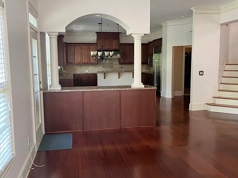 440 Wembley Cir — Photo 8