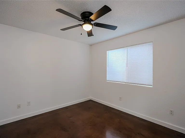 6641 Rhine Dr #B — Photo 14