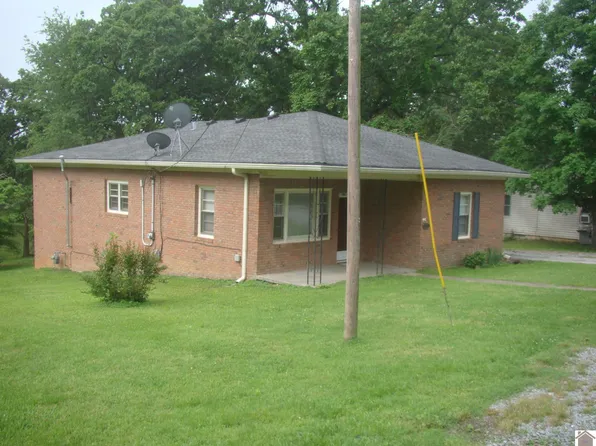 220 West Ave, Cadiz, KY 42211
