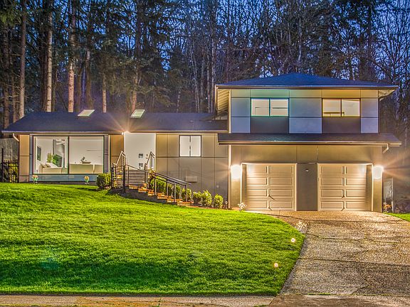 2nd image of 1915 177th Ave SE