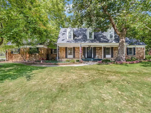 511 Fairlane Dr, Alma, MI 48801
