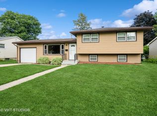 401 Elden Dr, Cary, IL 60013