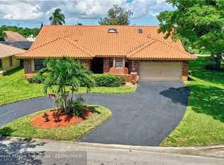 911 NW 109th Ter, Coral Springs, FL 33071