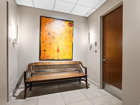 4th image of 315 Rock St APT 1805