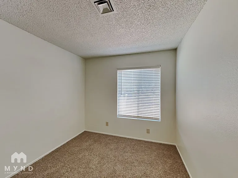 10049 W Mariposa St — Photo 12