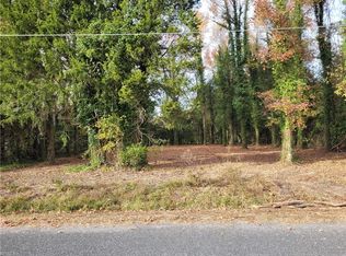 56 Mobjack Ln, Hayes, VA 23072