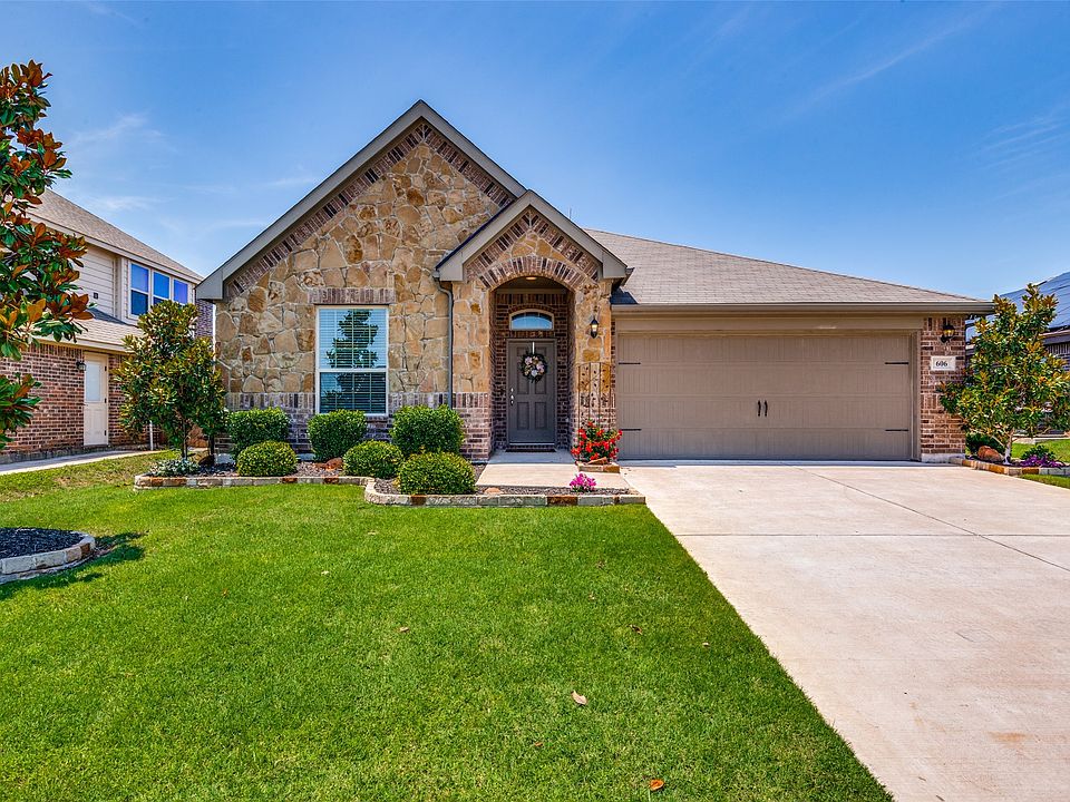 1st image of 606 Orchid Dr