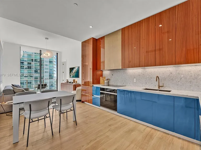 2655 S Bayshore Dr #1206 — Photo 11