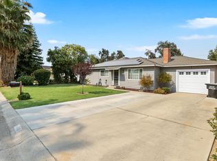 1414 W Paradise Ave, Visalia, CA 93277