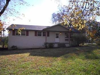 1st image of 231 Nelson Dr