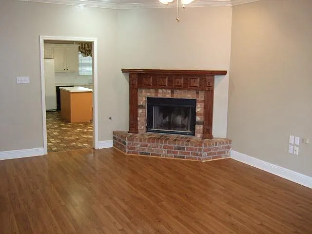 37385 Parkwood Ave — Photo 13